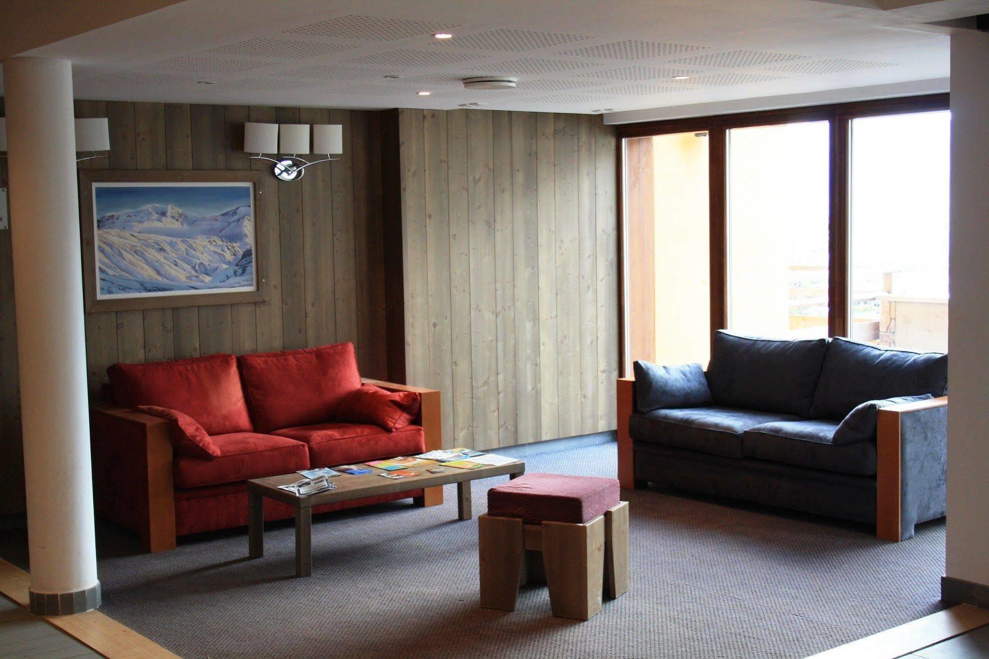Noemys Deneb Aparthotel Risoul Exterior photo
